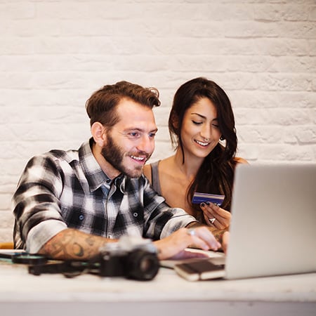 Couple paying their monthly mortgage through Radiant eBanking